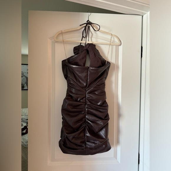 House of CB Olivia BITTER CHOCOLATE VEGAN LEATHER MINI DRESS Size xs - Picture 7 of 9